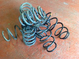 A small collection of the broken springs